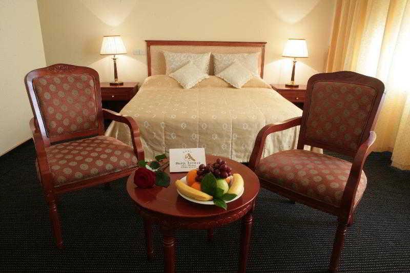 Atyrau Dastan Hotel Habitación foto